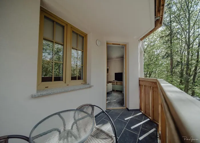 アパート Silence Wichrowe Wzgorze シクラルスカ・ポレンバ