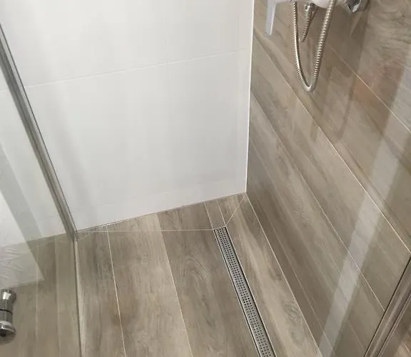 アパート Silence Wichrowe Wzgorze シクラルスカ・ポレンバ