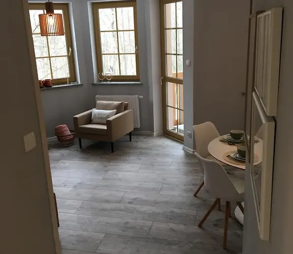 Silence Wichrowe Wzgorze