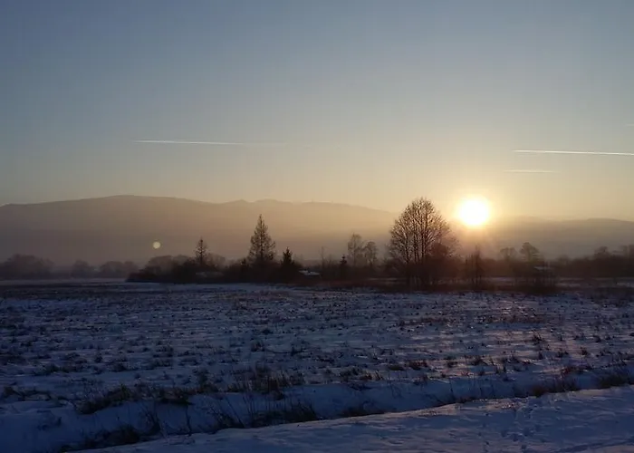 アパート Silence Wichrowe Wzgorze シクラルスカ・ポレンバ