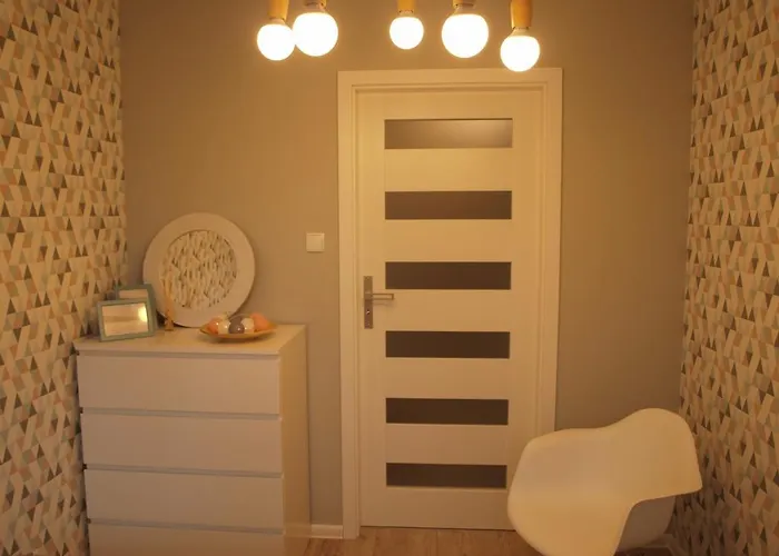 Silence Wichrowe Wzgorze シクラルスカ・ポレンバ