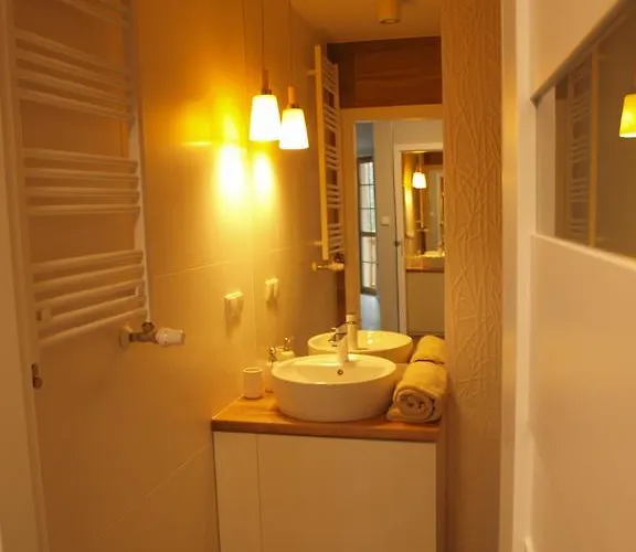 Silence Wichrowe Wzgorze * シクラルスカ・ポレンバ