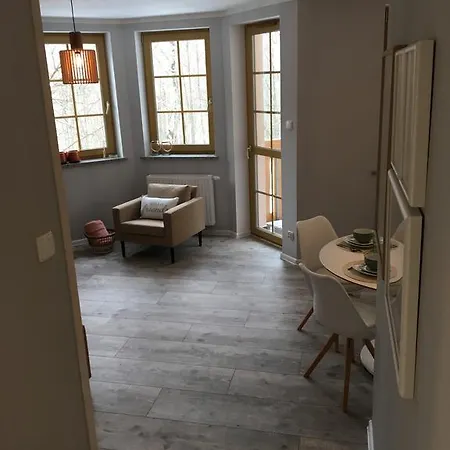 Silence Wichrowe Wzgorze