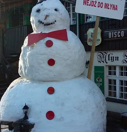 Silence Wichrowe Wzgorze